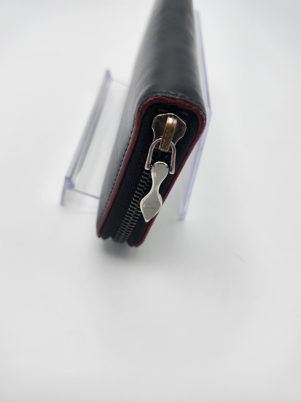 Authentic Preloved Christian Louboutin Black Leather Zip Wallet & Lipstk Bundle - Picture 10 of 16